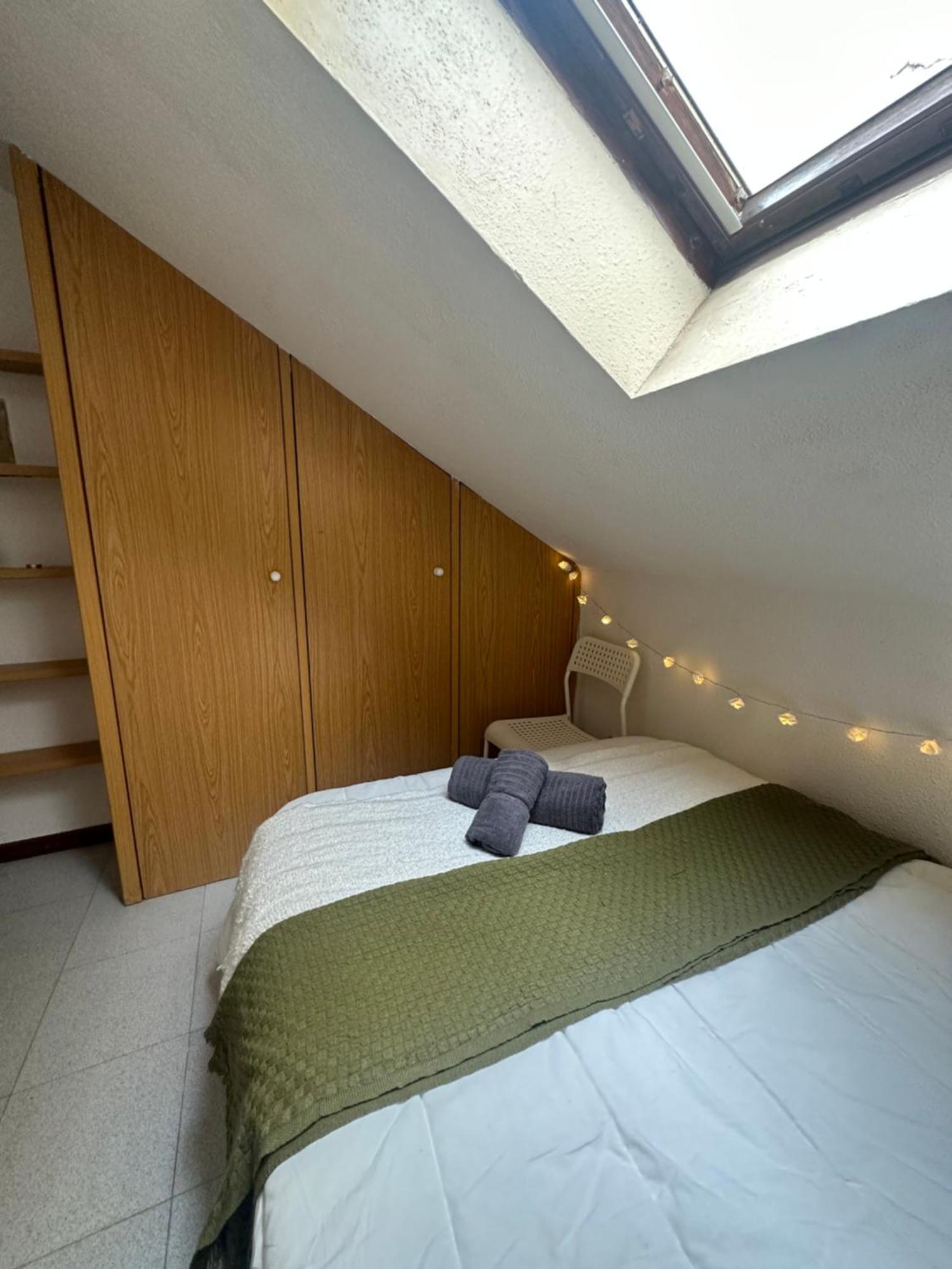 Cozy Apartment In Madrid Center ภายนอก รูปภาพ