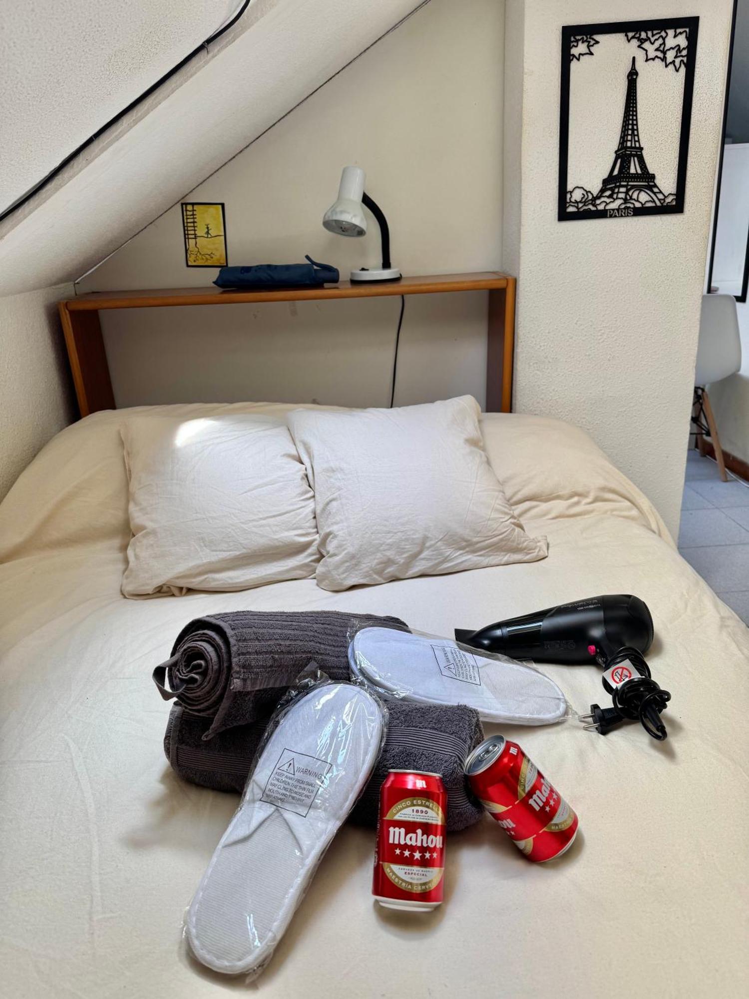 Cozy Apartment In Madrid Center ภายนอก รูปภาพ